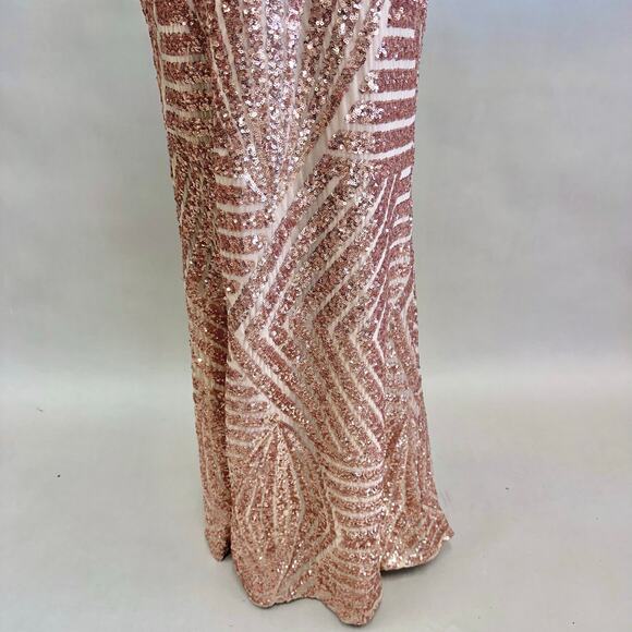 Vintage Cache Rose Gold Sequin Halter Gown Sz 6 Geometric Maxi Formal Dress Y2K - Picture 16 of 16